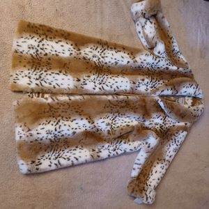 Pamela Mccoy 2x Faux Fur coat never worn!